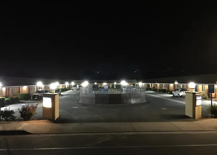 Hacienda Motel
