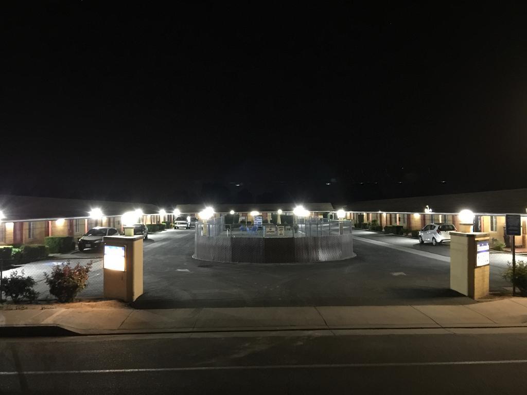 Hacienda Motel